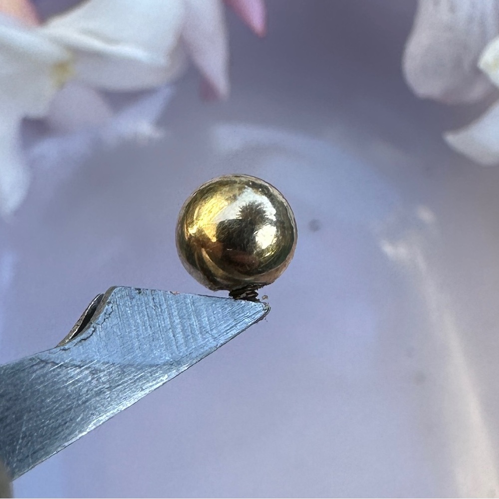 BVLA gold ball bead threaded end